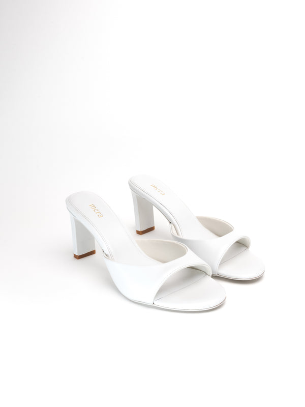 The Kelly - White